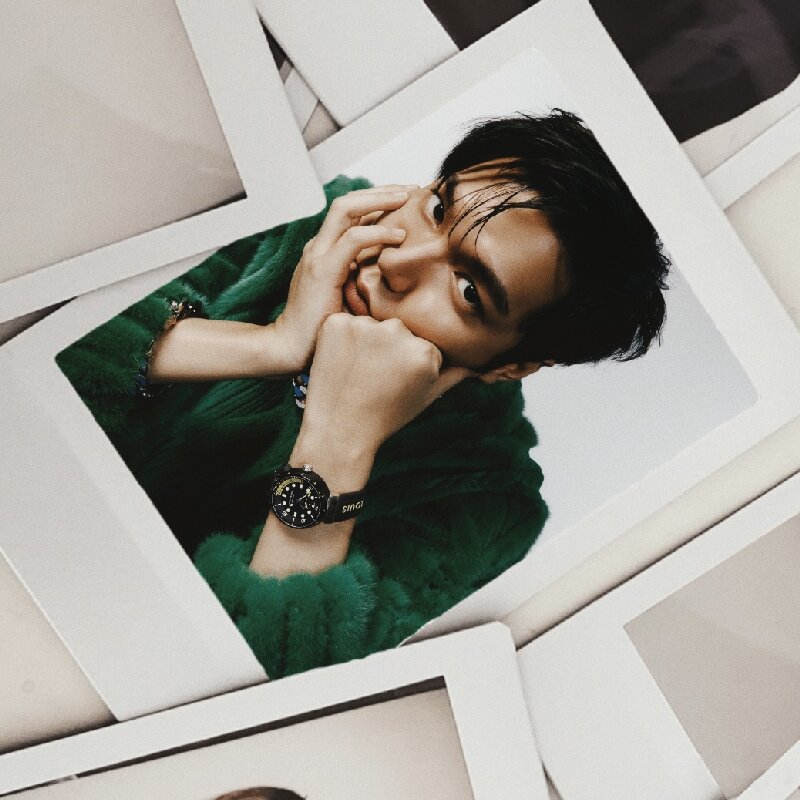 30/50PC Korean Idol Lee Minho  - Korean Lifestyle Magazine avis et prix