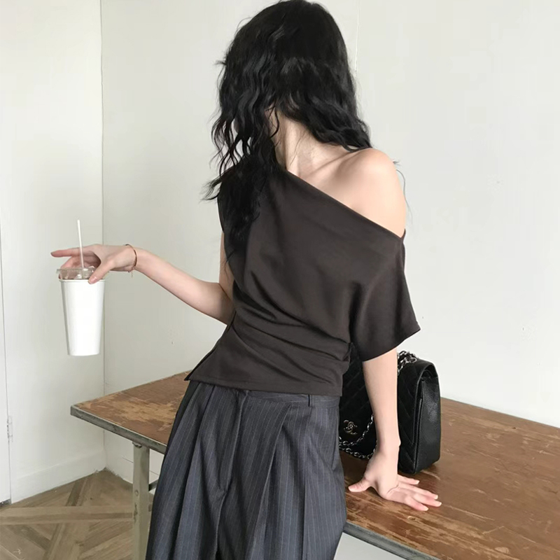 Elegant One-Shoulder Design Se - Korean Lifestyle & Kids Boutique avis et prix